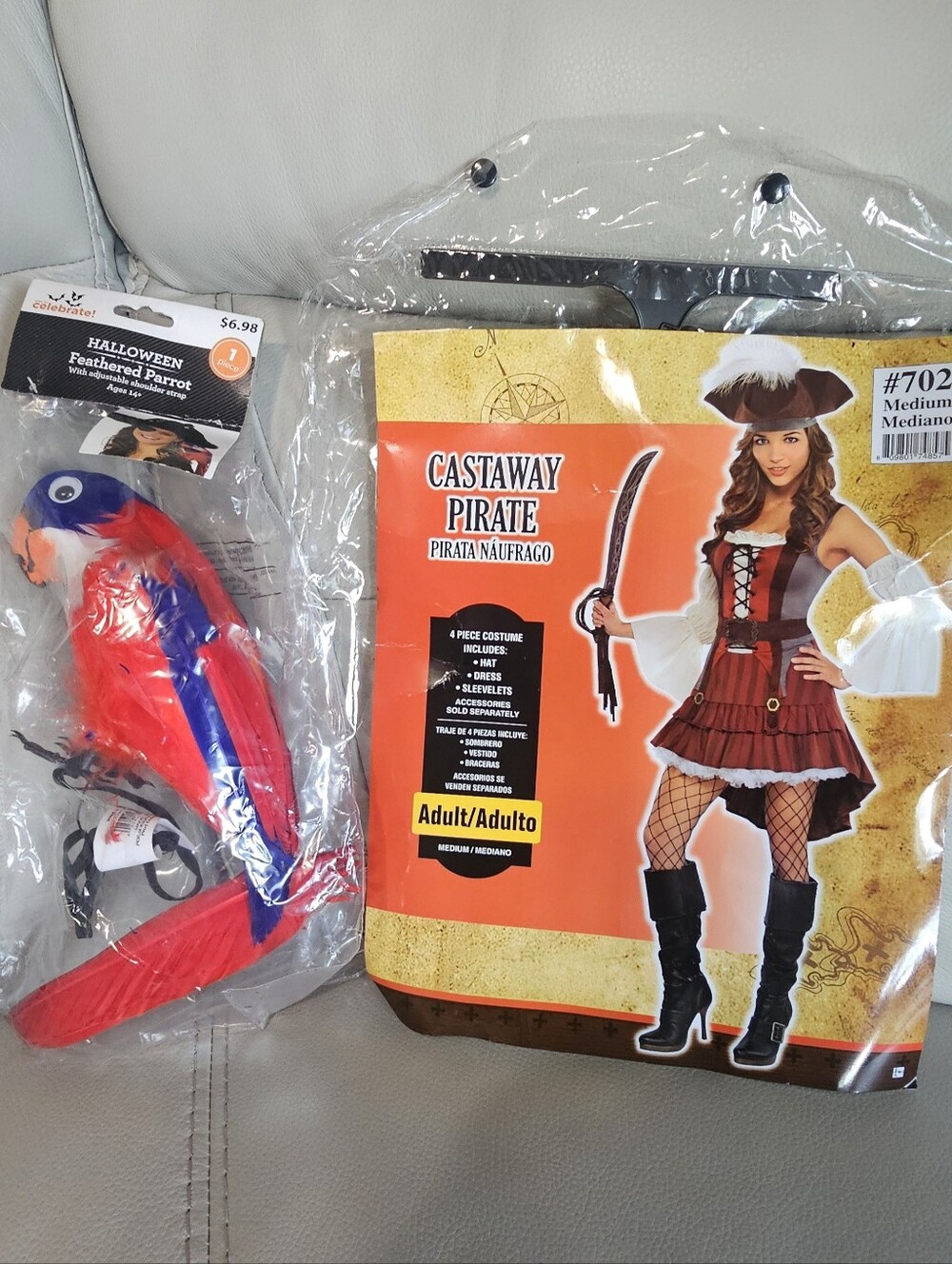 Castaway Pirate Halloween Costume Size Medium - Picture 2 of 8